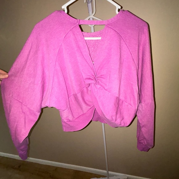 Pink Crop sweater - Picture 2 of 3